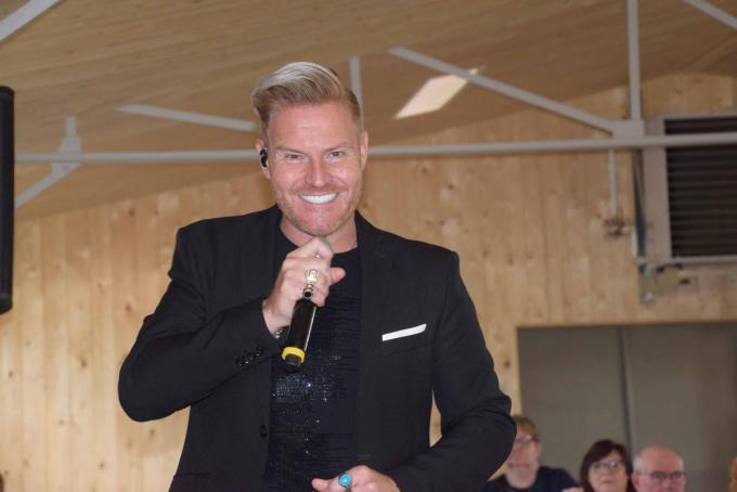 Michael Lanzo heeft iéts met dé zon.© PADI/Jens